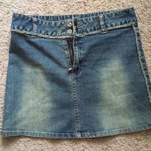 Denim skirt